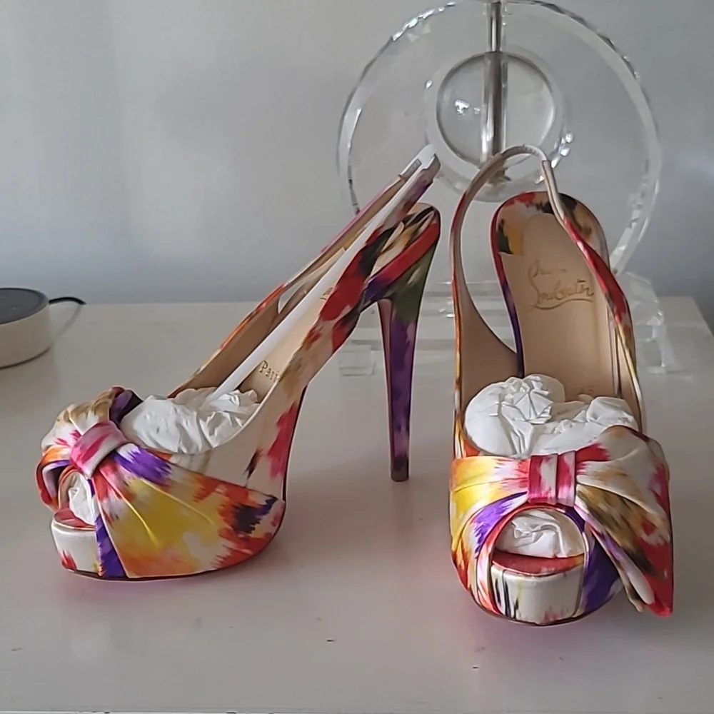 CHRISTIAN LOUBOUTIN Sandals - Picture 8 of 16